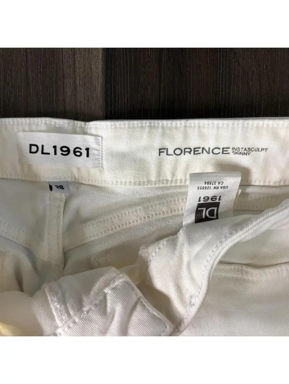 DL1961 Florence InstaSculpt Skinny White Jeans Women's Size 28